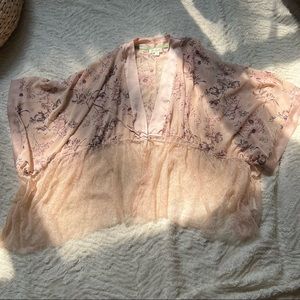 ✨5 for $25 🏷️ Pale Pink Kimono